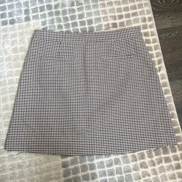 Theory - Fremont Plaid / Houndstooth Wrap Mini Skirt - Picture 4 of 9